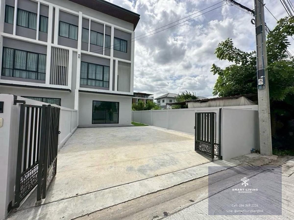 ทาวน์โฮมให้เช่า โชคชัย 4 สตรีวิทยา 2 พื้นที่ใช้สอย 300 ตร.ม ฟังก์ชันครบ รองรับทั้งอยู่อาศัยและทำธุรกิจ