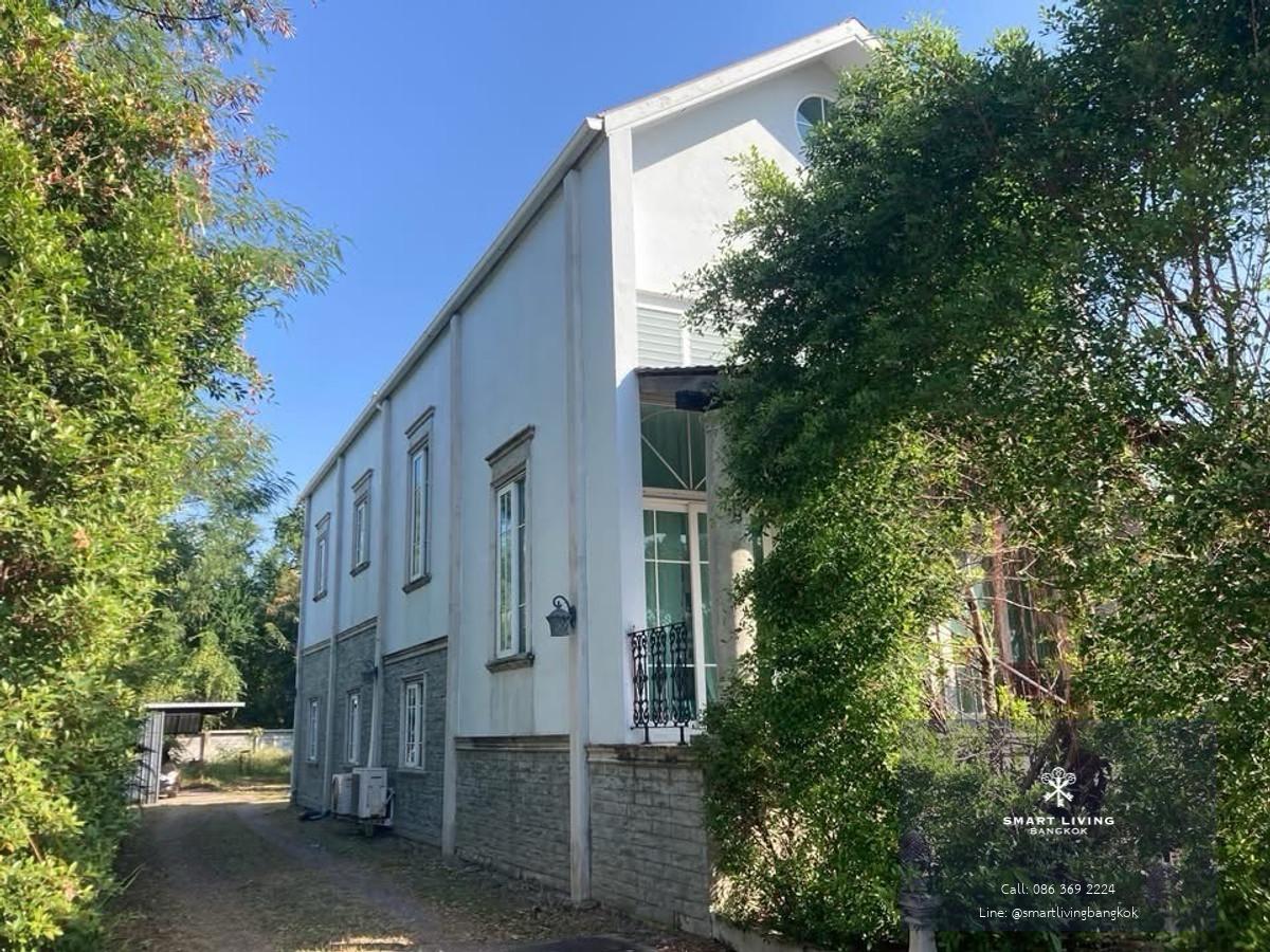 บ้านเดี่ยว 2.5 ชั้น ที่ดินขนาดใหญ่ ทำเลปากเกร็ด รองรับอยู่อาศัยและธุรกิจ