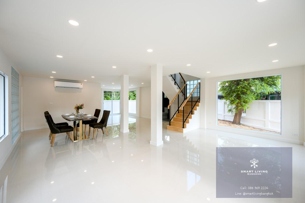 ขายบ้านเดี่ยวรีโนเวทใหม่ทั้งหลังสไตล์ Modern ย่านรามอินทรา 4ห้องนอน พื้นที่ 78ตรว. บ้านสวยพร้อมขาย