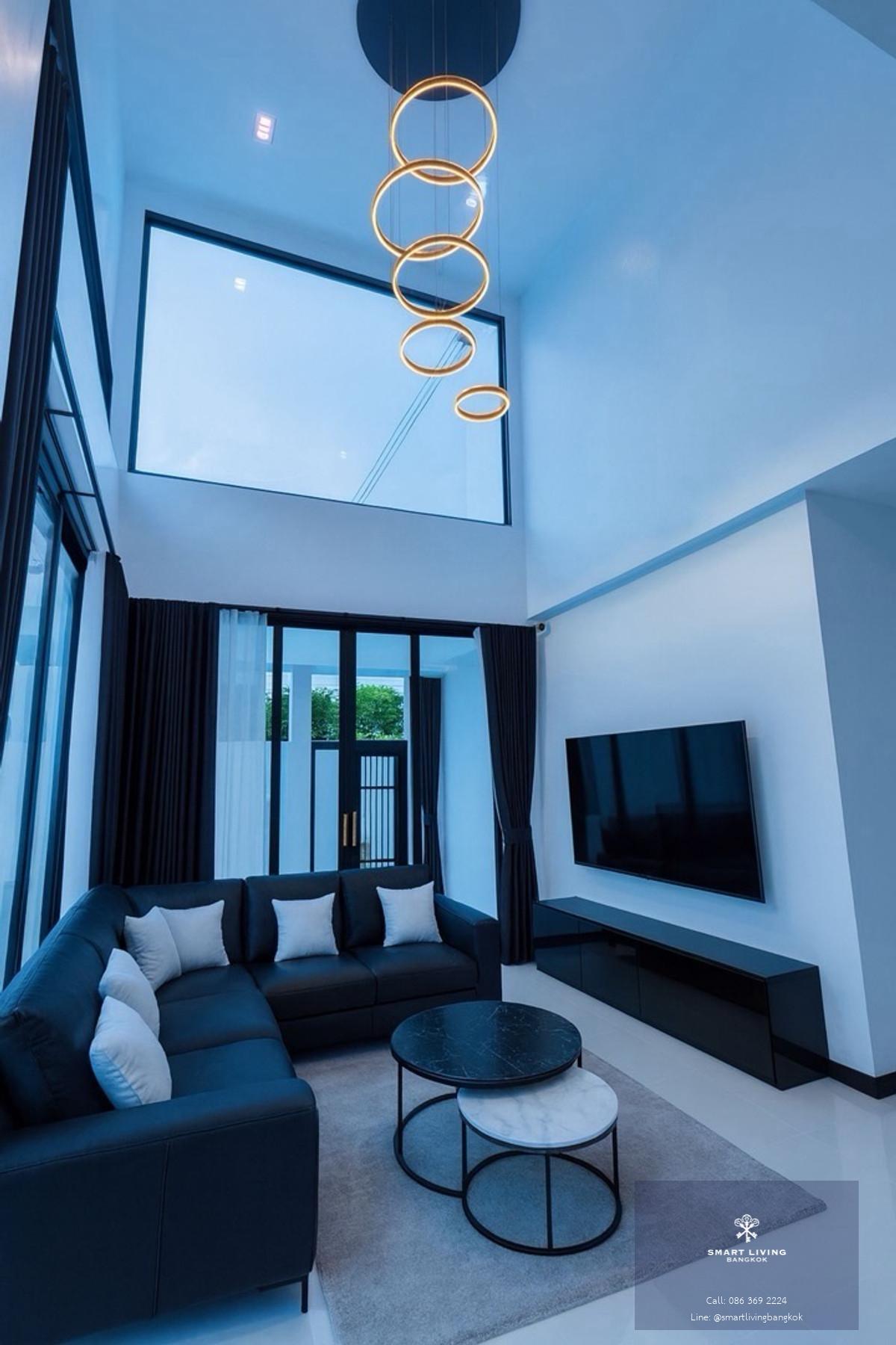 ให้เช่า / ขายบ้านเดี่ยว 3 ชั้น Town in Town บ้านสร้างใหม่ หลังมุมเป็นส่วนตัว พื้นที่ใช้สอย 310 ตร.ม ใกล้ทางด่วน