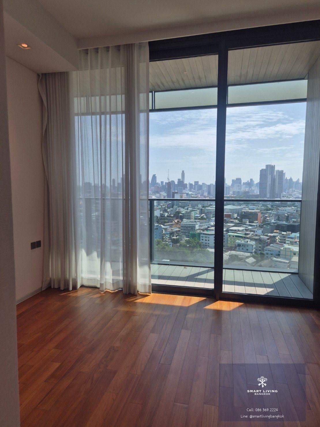 ให้เช่าคอนโดหรูริมแม่น้ำเจ้าพระยา Banyan Tree Residences Riverside Bangkok 2 ห้องนอน 160 ตร.ม. วิวแม่น้ำพาโนรามา ใกล้ ICONSIAM