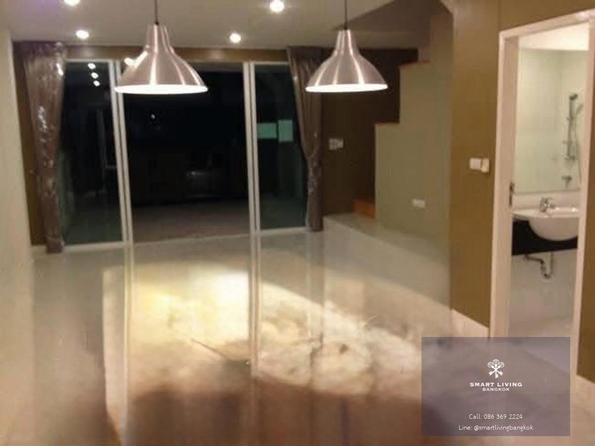 ขายทาวน์โฮม ใกล้ MRT ลาดพร้าว 200 ม. ลุมพินี ทาวน์ เรสซิเดนซ์ ลาดพร้าว 21 เหมาะอยู่อาศัยหรือทำออฟฟิศ