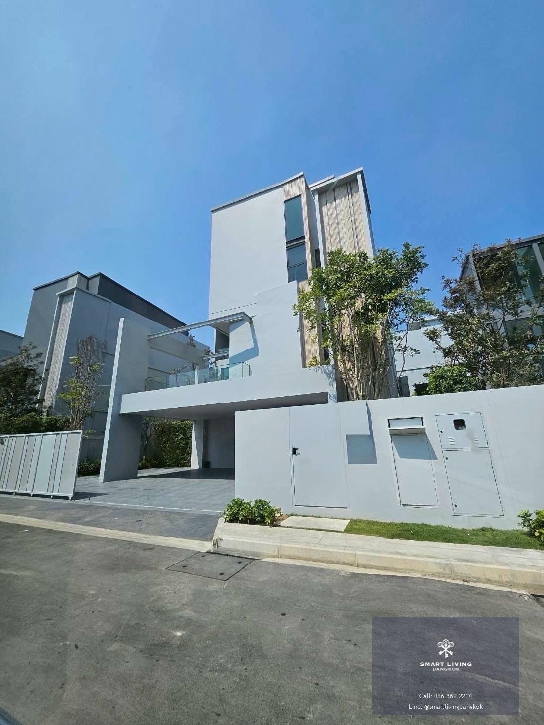 บ้านหรูพร้อมให้เช่า และ ขาย 1/10/2569 ที่ Vive กรุงเทพกรีฑา 3 ชั้น พร้อมลิฟต์ ใกล้ Wellington และ Brighton ทำเลศักยภาพ