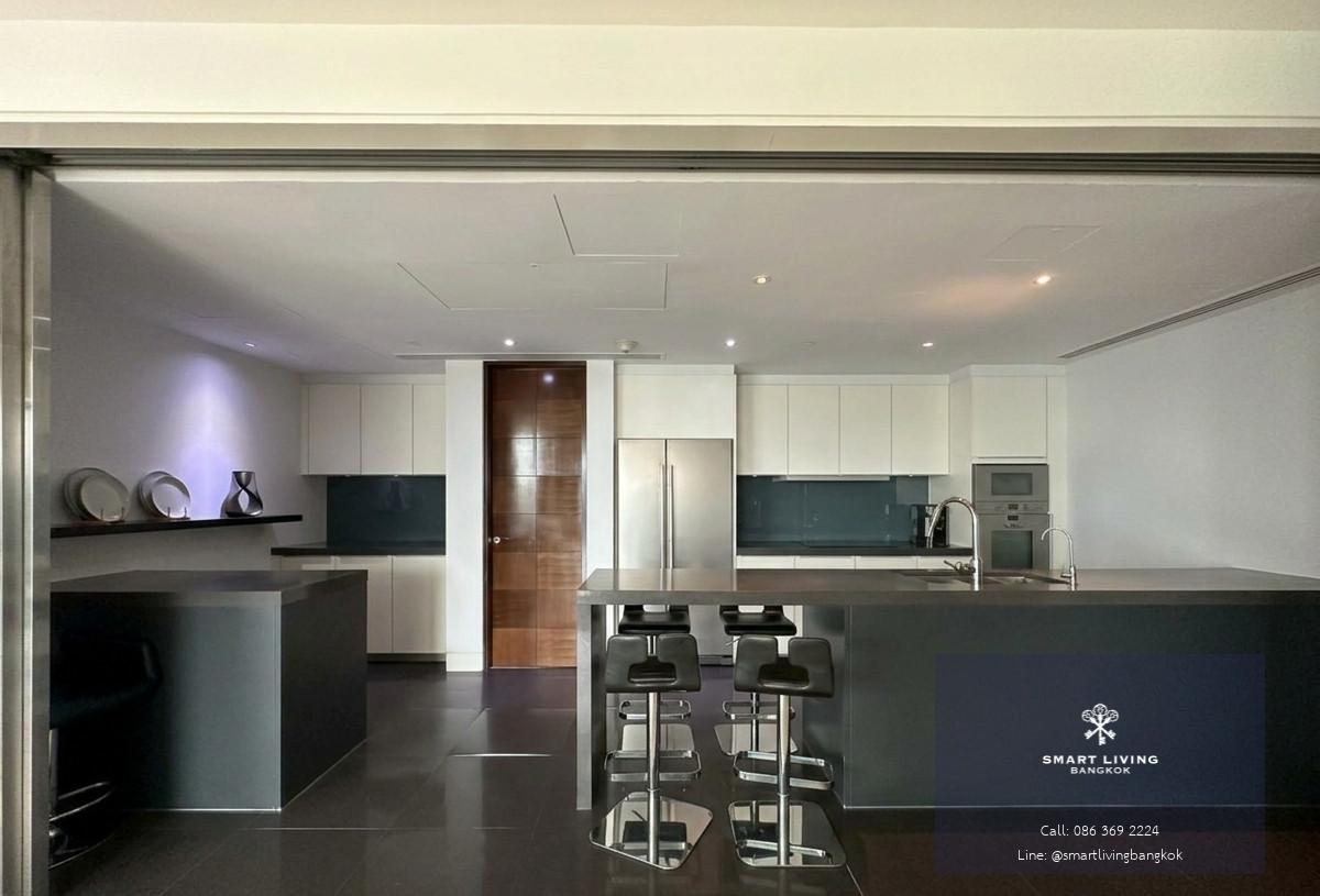 ขาย!! ราคาดีที่สุดในตลาด The Residences at The St. Regis Bangkok เรสซิเดนซ์ระดับอัลตร้าลักชัวรี ใจกลางราชดำริ, ห้องขนาดใหญ่ 440 ตร.ม. ชั้นสูง วิวสนามกอล์ฟ RBSC พร้อมระเบียงกว้าง, ทำเล Prime CBD, ติด BTS ราชดำริ, ใกล้ One Bangkok และสวนลุมพินี