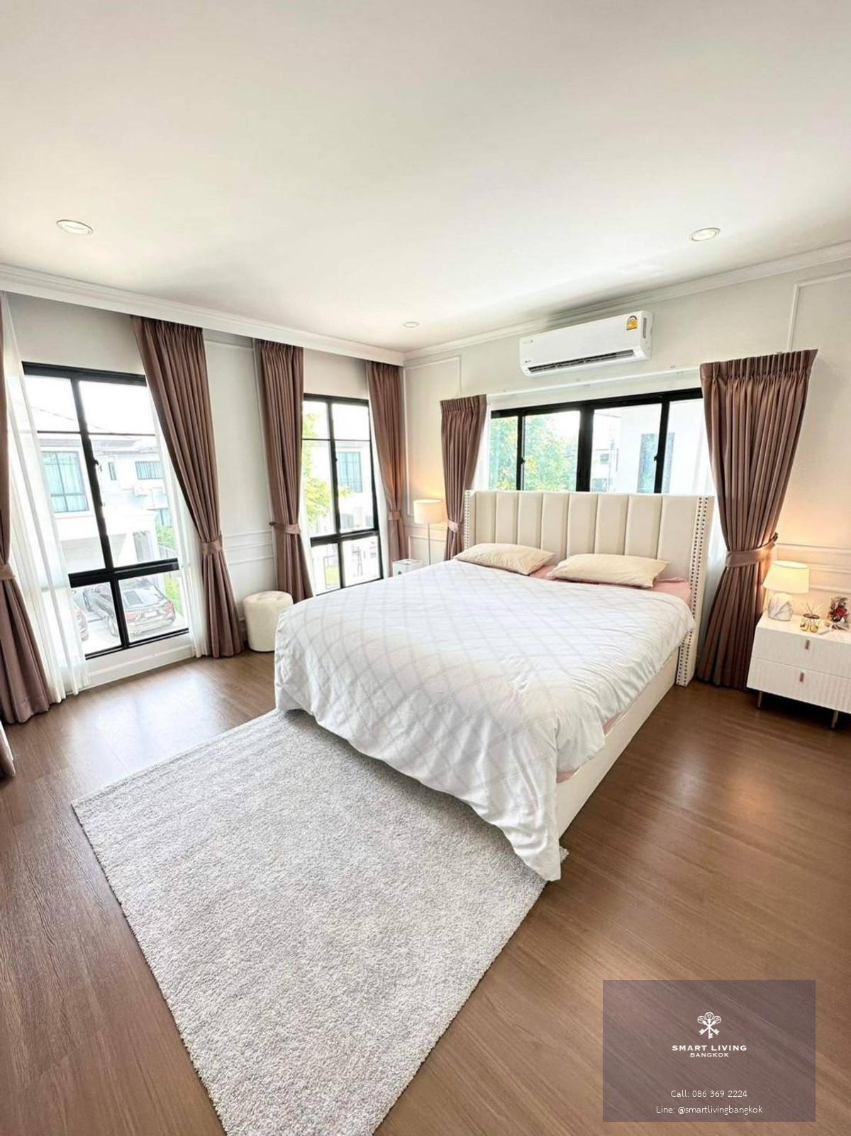 ให้เช่าบ้านเดี่ยวหรู SETTHASIRI PATTANAKARN 4 ห้องนอน แปลงมุมส่วนตัว พร้อมเฟอร์ครบ ตกแต่งสวย ใกล้ทองหล่อ-เอกมัย ทำเลดี เดินทางสะดวก พร้อมเข้าอยู่