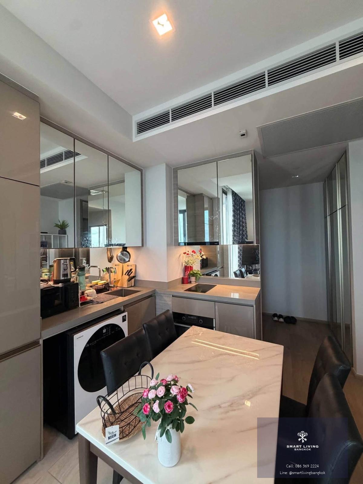 ขายคอนโดหรูชั้นสูง วิวสวน 270 องศา! 2 ห้องนอน (50 ตร.ม.) ความเป็นส่วนตัวสูงสุด ผนังไม่ติดใคร ตกแต่งพรีเมียมพร้อมทีวี OLED ใกล้ BTS ลาดพร้าว