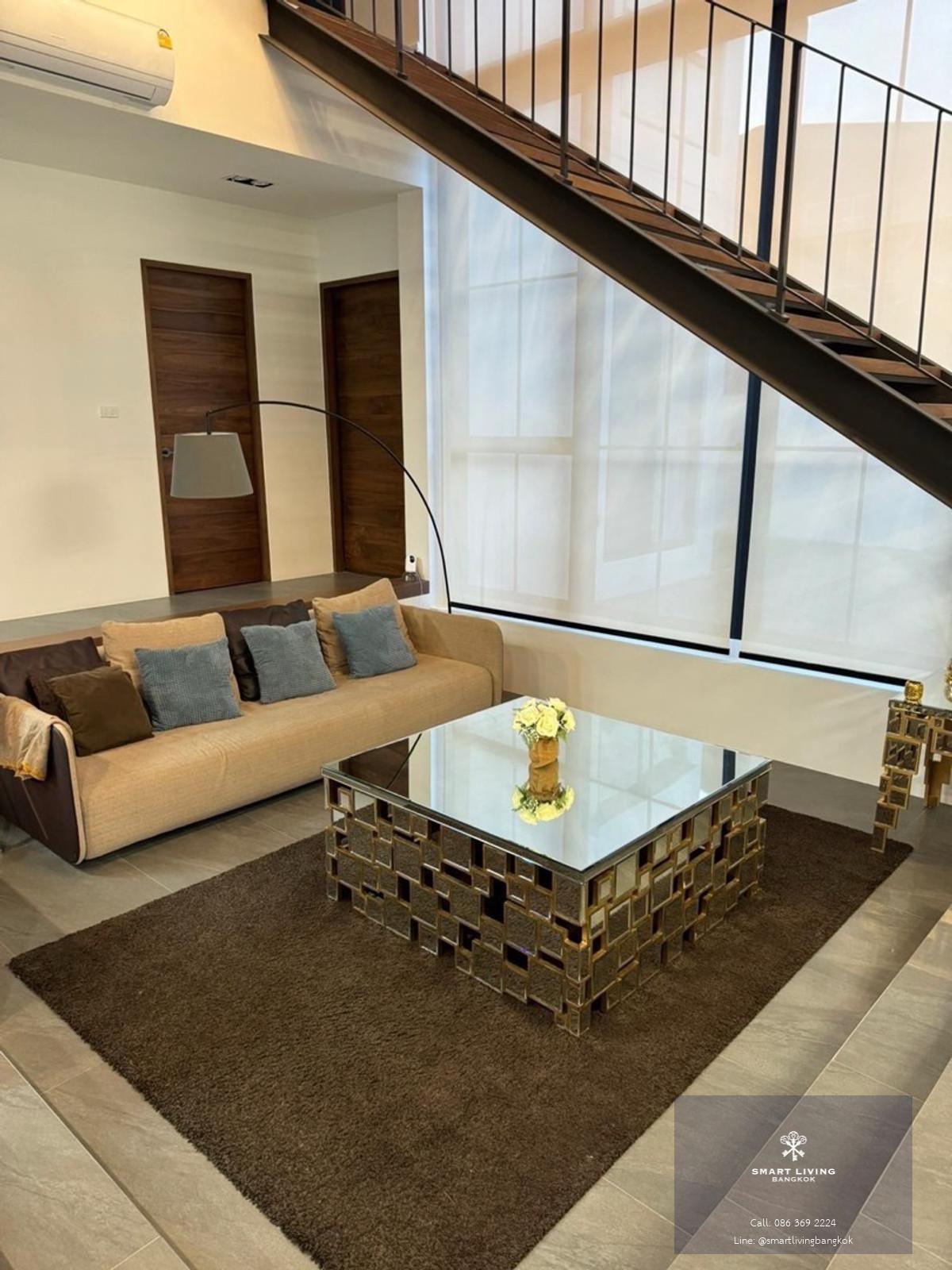 ขายบ้านเดี่ยวคลองสาน ใกล้ไอคอนสยาม ใกล้รถไฟฟ้า บ้านสร้างเองดีไซน์พิเศษ พื้นที่ใหญ่ ใจกลางเมือง