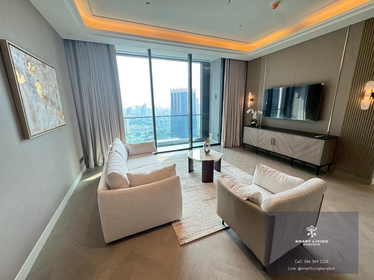 📢👇 สุดยอดการอยู่อาศัยบนถนนวิทยุ ทำเลพรีเมียมที่หลายคนตามหา พร้อมดื่มด่ำกับวิวเมืองแบบ ไม่บล็อก และพื้นที่ใช้สอยกว้างขวาง เรียบหรู น่าอยู่