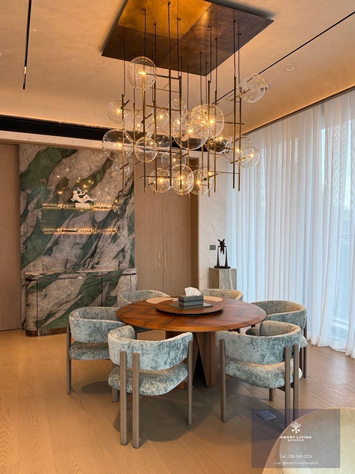 ขาย/เช่า คอนโด Ultra-Luxury SCOPE Langsuan (สโคป หลังสวน) 156.55 ตร.ม. Pet-Friendly จอดรถ 2 คัน ใกล้ BTS ชิดลม