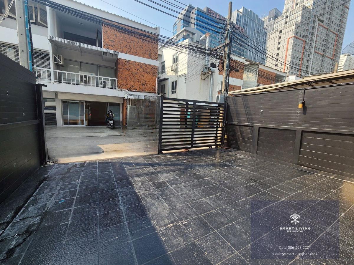 ❤️‍🔥 For Rent | 3-Storey Townhouse Home Office | 250 sqm | Sukhumvit 26 | Near BTS Phrom Phong