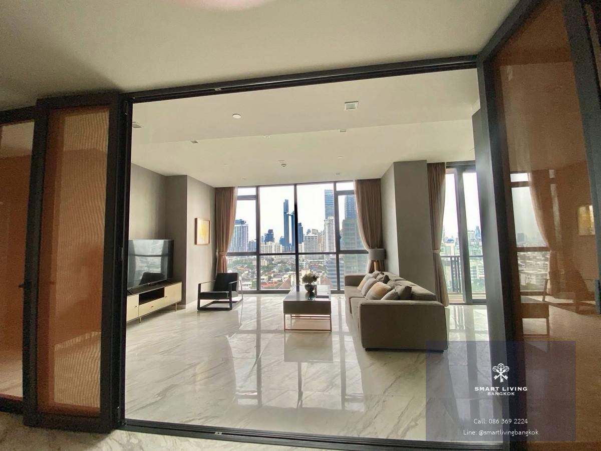 คอนโดหรูทองหล่อ ใกล้ BTS มีลิฟต์ส่วนตัว เลี้ยงสัตว์ได้ วิวโล่ง เหมาะลงทุน ผลตอบแทนดี