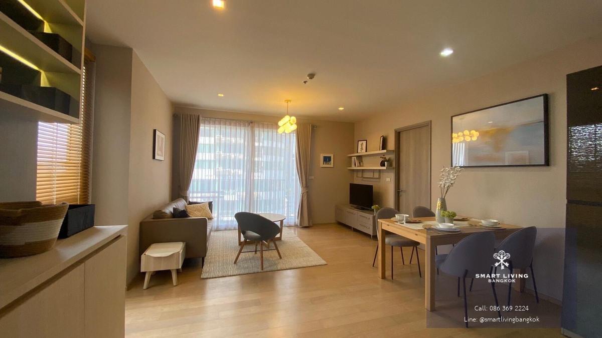 ขายและให้เช่าคอนโด HQ Thonglor ห้องมุม 1 ห้องนอน รีโนเวท ชั้นสูง ใกล้ BTS ทองหล่อ พร้อมอ่างอาบน้ำ