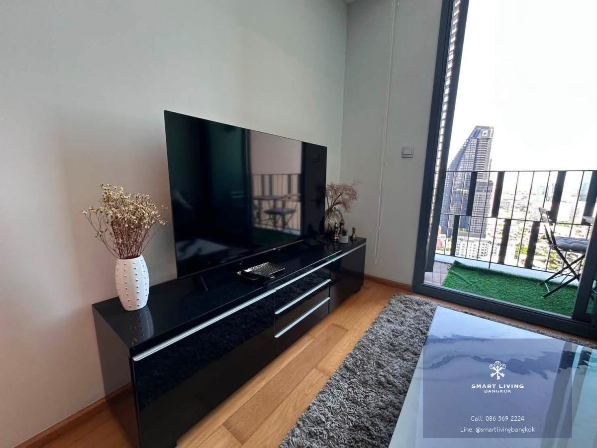 ขายและให้เช่าคอนโดหรูห้องดูเพล็กซ์ (Duplex 2 ชั้น) ฝ้าเพดานสูงโปร่ง 6.24 เมตร! 2 ห้องนอน (81 ตร.ม.) เป็นส่วนตัวสูง ทำเลสุขุมวิท ใกล้ BTS ทองหล่อ