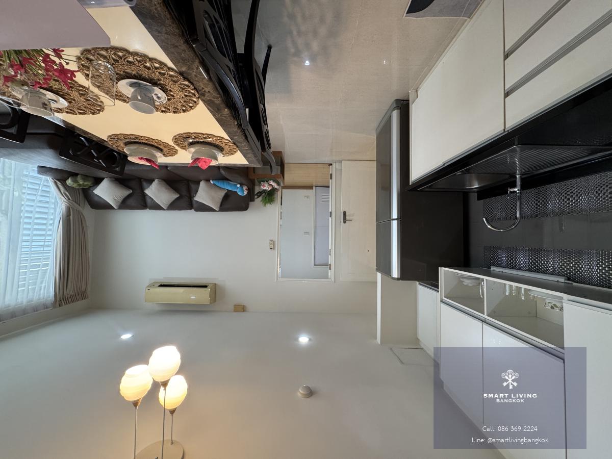 ให้เช่าคอนโด Chanarat Place (ชนารัตน์ เพลส) สเปซกว้าง 90 ตร.ม. 2 ห้องนอน ทำเลใจกลางเมือง ใกล้ BTS พร้อมพงษ์