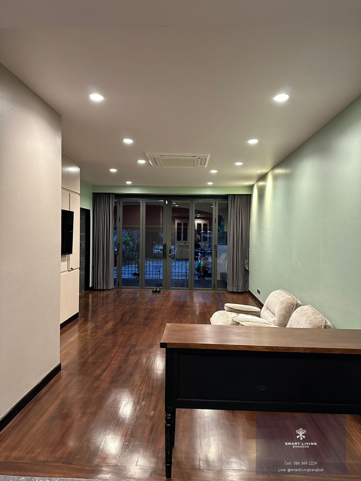 🔥For Sale Renovated House in Thonglor! 4+1 Bedroom 370 sq.m fully Furnished Near Donki and BTS Thonglor Tel. 0863692224