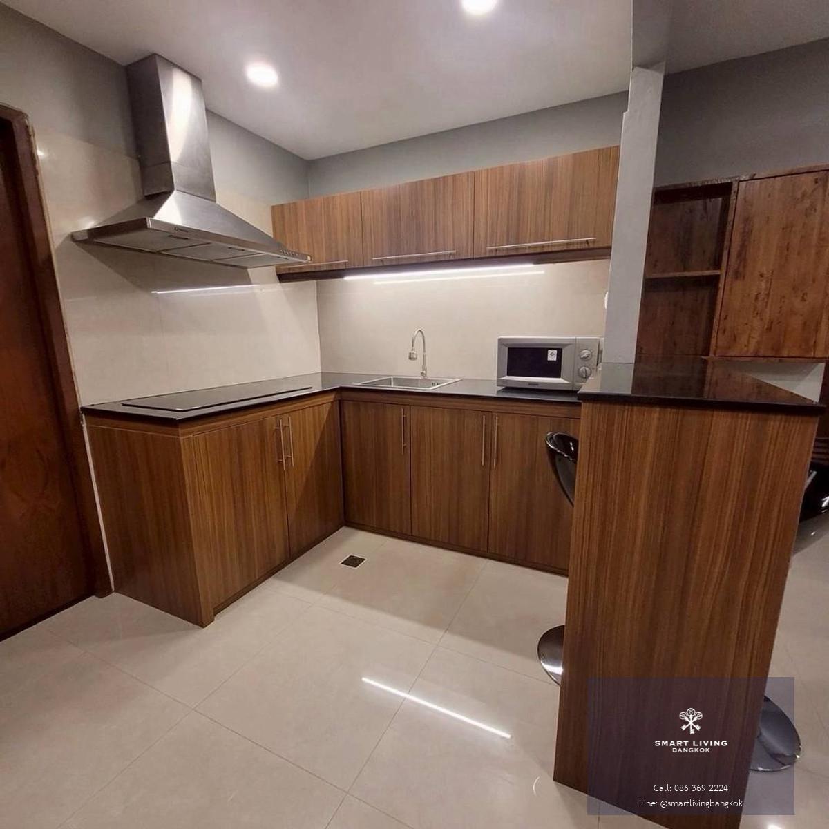 ขายคอนโด สุขุมวิท 39 ใกล้ BTS พร้อมพงษ์ ห้องใหญ่ 108 ตร.ม 2 ห้องนอน รีโนเวทใหม่ พร้อมอยู่ ใกล้ EmQuartier Fuji Super และ Samitivej