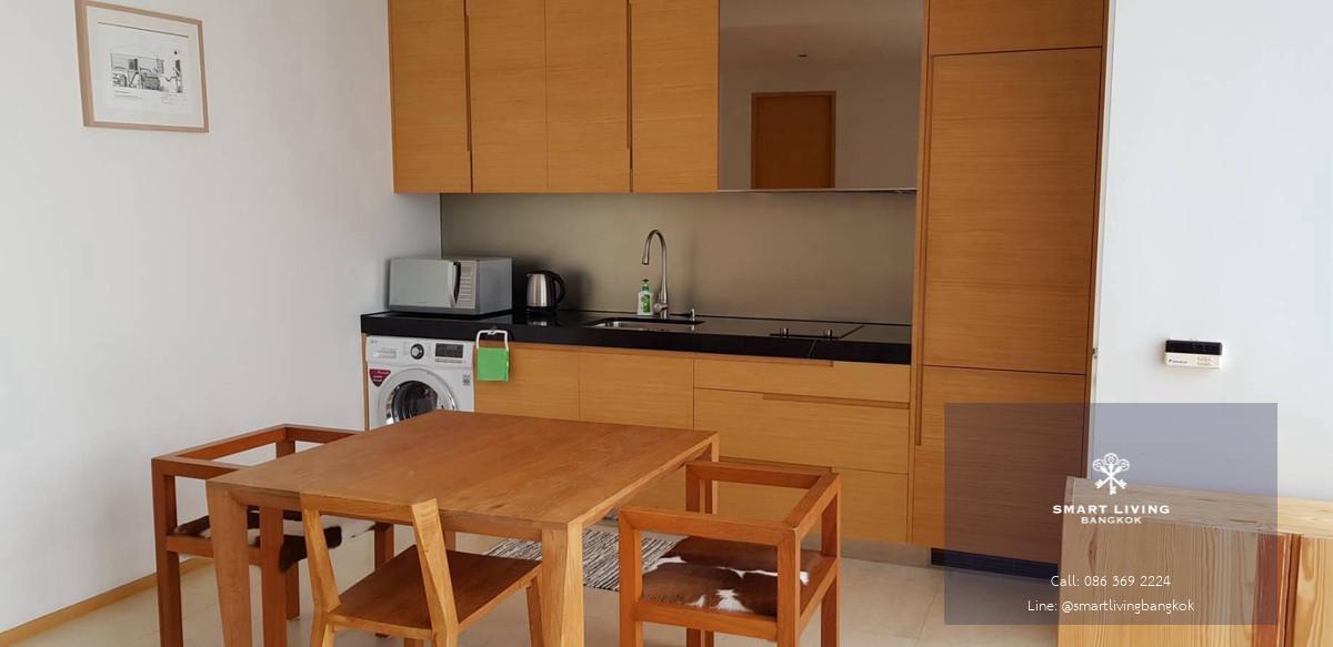 ให้เช่า คอนโด 1 ห้องนอน 61 ตร.ม ใกล้ BTS ศาลาแดง ทำเลศาลาแดง สีลม