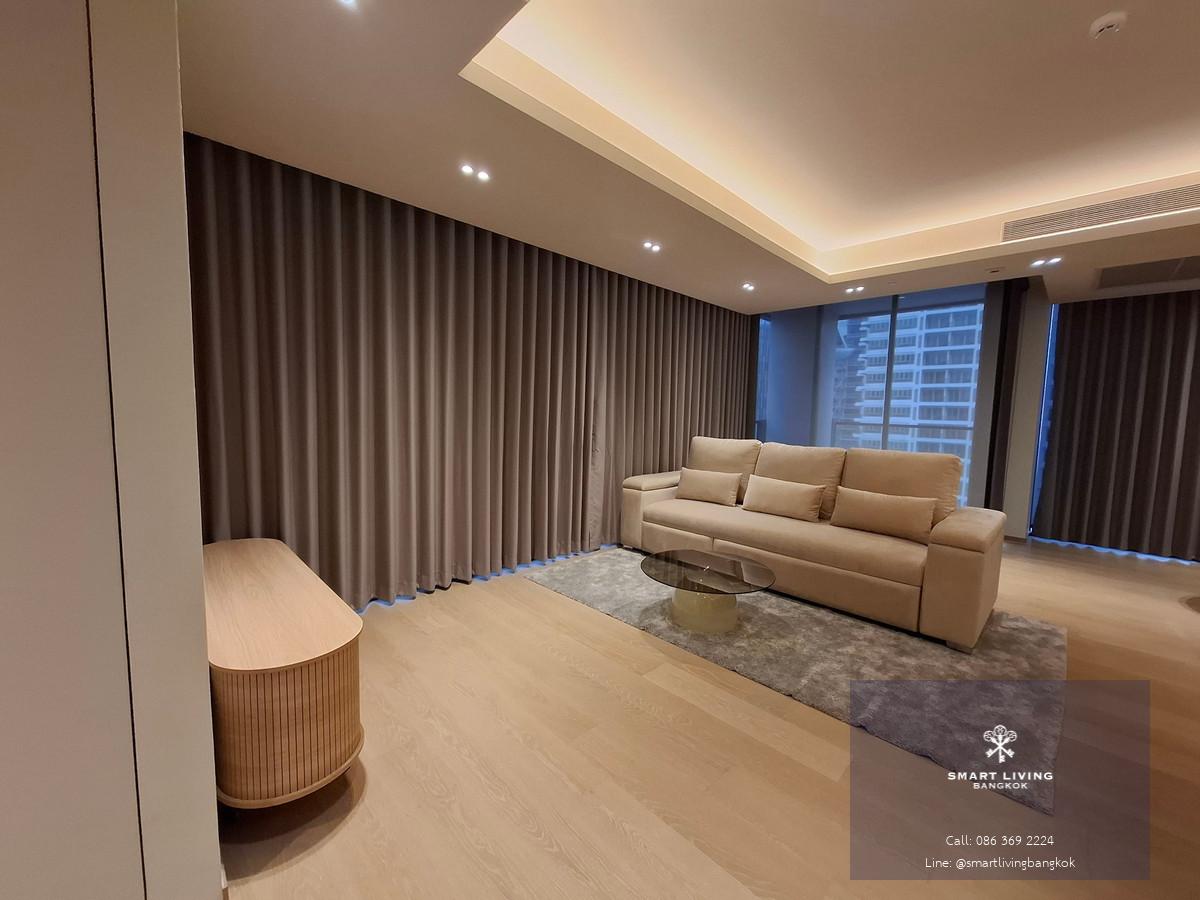 Tonson One Residence for rent!🔥  2 bedrooms, 118 sq.m., fully furnished on a high floor with an unblocked view, close to BTS Ploenchit.