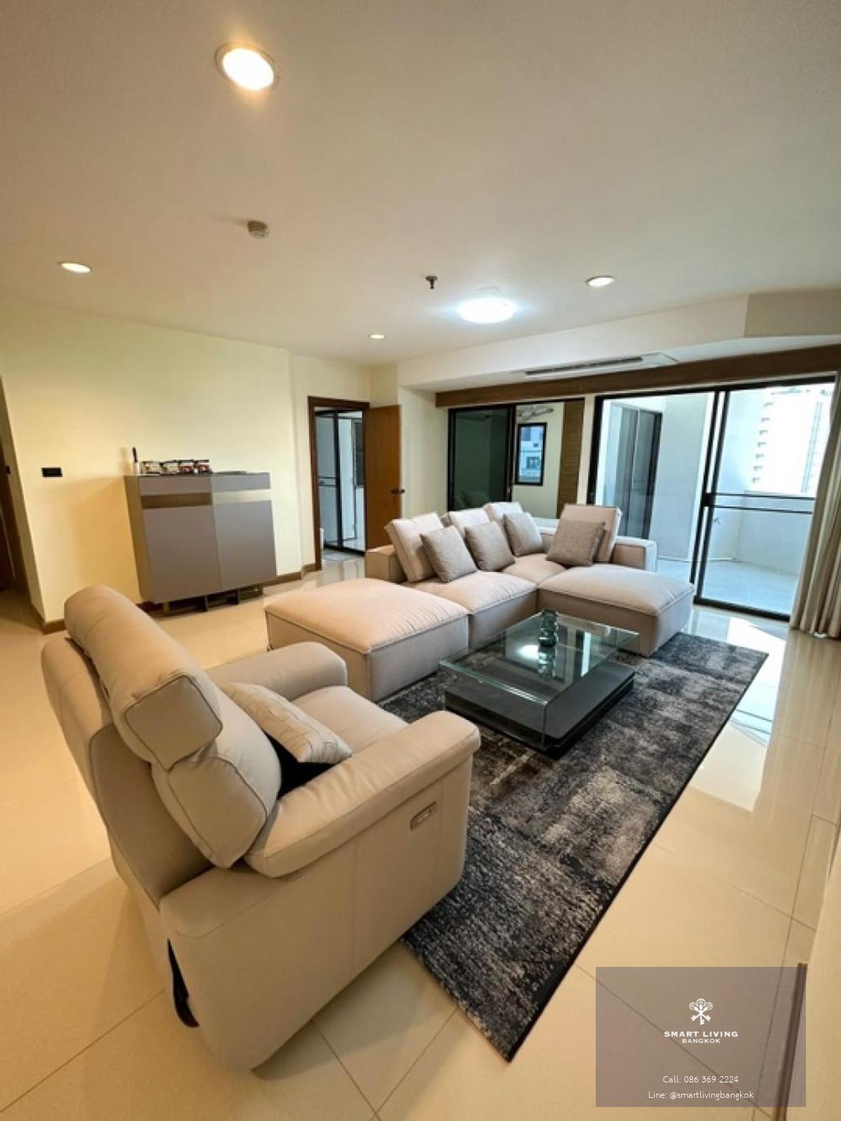 ให้เช่า/ขาย  คอนโด  Fifty fifth tower  3 ห้องนอน 170 ตร.ม. เฟอร์นิเจอร์ครบ