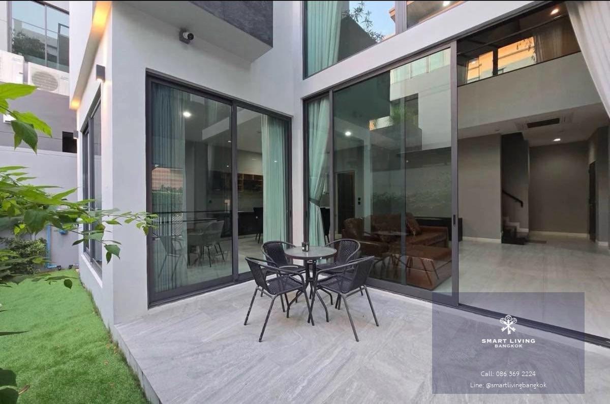 บ้านเดี่ยวหรูบรรยากาศส่วนตัว ใกล้ทองหล่อ เหมาะสำหรับการอยู่อาศัยระดับครอบครัว