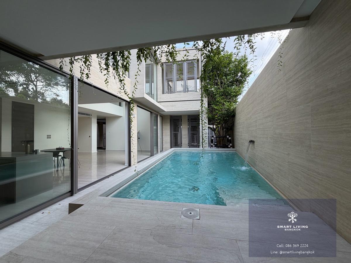 บ้านเดี่ยวลักชัวรี่ขาย ใจกลางสาทร ใกล้ทางด่วน พร้อมลิฟต์ส่วนตัวและสระว่ายน้ำ