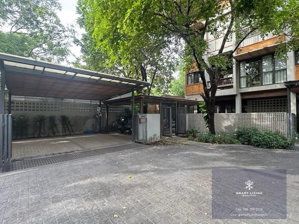 บ้านแฝดบรรยากาศบ้านสวน ให้ความสงบและความเป็นส่วนตัว ในทำเลวิภาวดีใจกลางเมือง