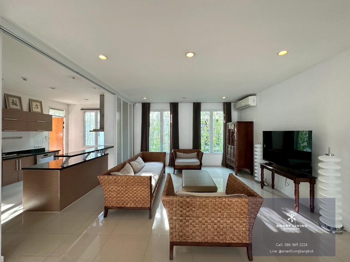 ให้เช่าคอนโดไซส์ใหญ่พิเศษ The Verandah (เดอะ เวอร์รันด้า) อโศก-สุขุมวิท 4 ห้องนอน 350 ตร.ม. ใกล้ BTS อโศก