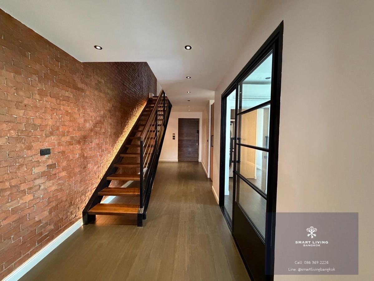 ขาย Duplex Penthouse ใกล้ BTS เอกมัย คอนโด Low-Rise เป็นส่วนตัว พื้นที่ 235 ตร.ม. เหมาะทั้งอยู่อาศัยและการลงทุน