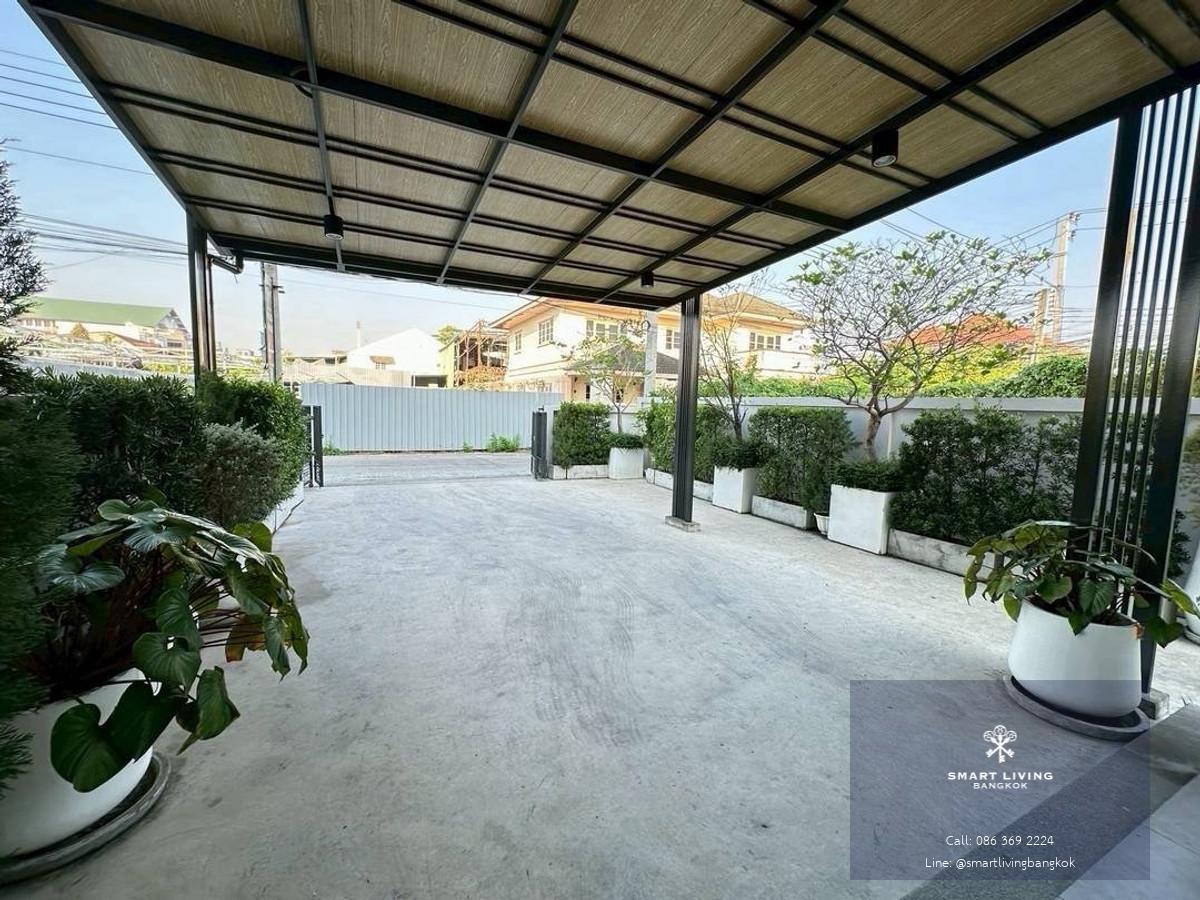 ทาวน์โฮมให้เช่า โชคชัย 4 สตรีวิทยา 2 พื้นที่ใช้สอย 300 ตร.ม ฟังก์ชันครบ รองรับทั้งอยู่อาศัยและทำธุรกิจ