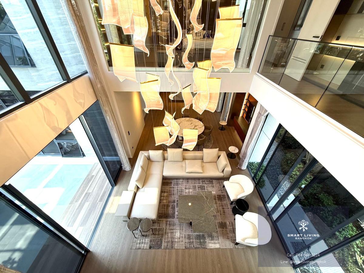 ขาย บ้าน  VIVE New Krungthepkreetha มีสระส่วนตัว ลิฟต์ส่วนตัว จอดรถได้ 4 คัน+