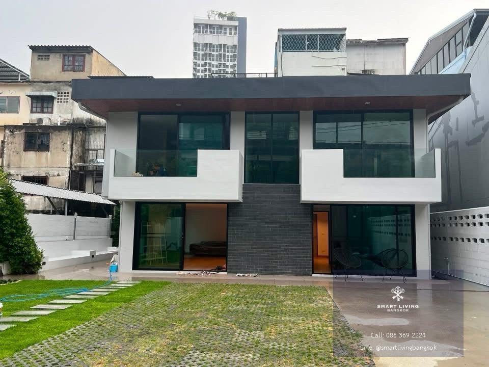 บ้านเดี่ยว เลี้ยงสัตว์ได้ รีโนเวทใหม่ให้เช่าในพัฒนาการ พร้อมสวนส่วนตัว ใกล้ทางด่วน