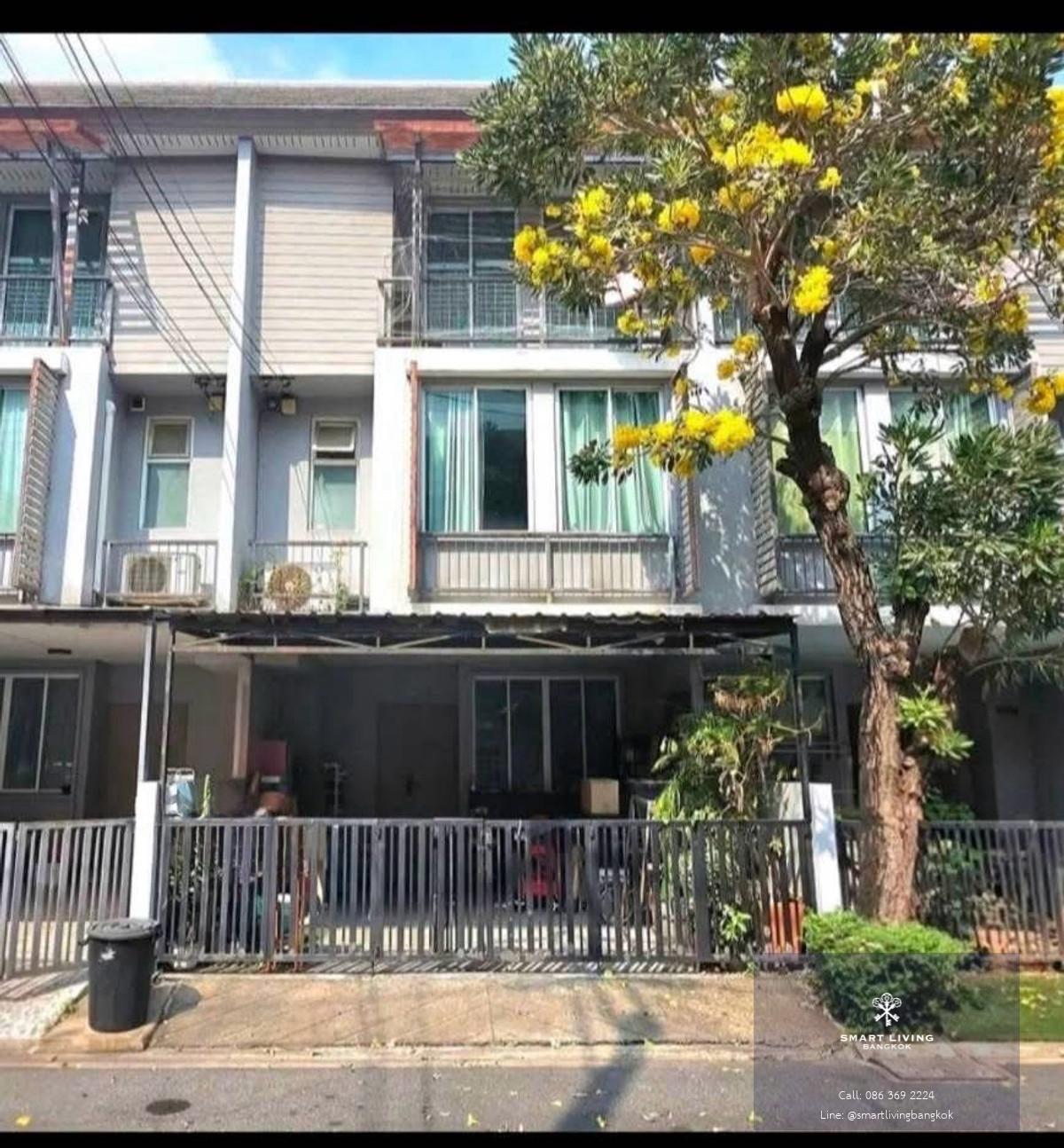 ขายทาวน์โฮม 3 ชั้น อารียา เดลี่ ลาดปลาเค้า – เกษตรนวมินทร์
ใกล้ ม.เกษตรศาสตร์ พื้นที่ใช้สอย 160 ตร.ม. ทำเลเกษตรนวมินทร์