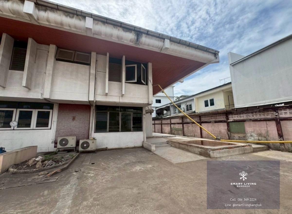 ให้เช่าที่ดินพร้อมบ้านเดี่ยว สุขุมวิท71 ปรีดีพนมยงค์ แปลงใหญ่จอดรถได้ 20 คัน ใกล้ BTS พระโขนง รองรับธุรกิจหลากหลาย