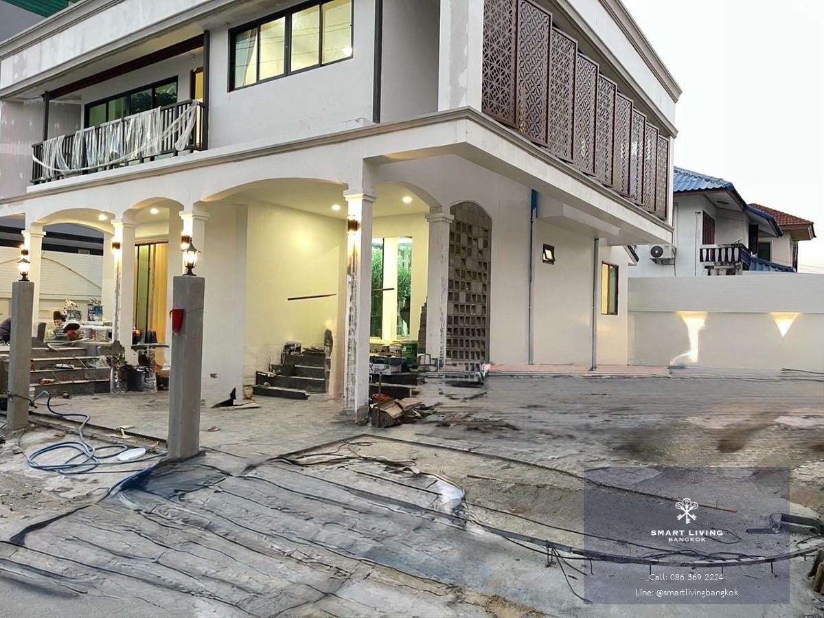 ขายบ้านเดี่ยว นวมินทร์ หลังมุม รีโนเวทใหม่ทั้งหลัง บ้านเพดานสูง ทำเลใกล้ Fashion Island