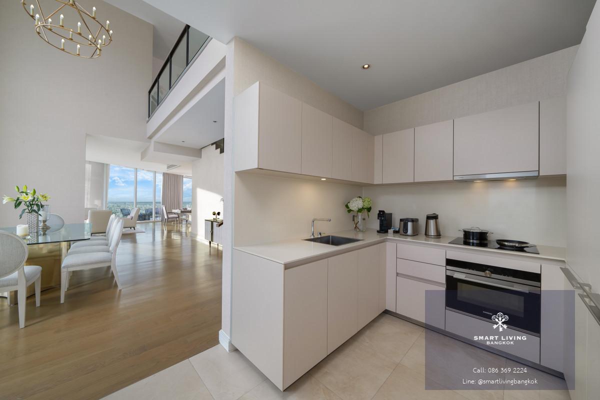 🌟✨For rent the best Penthouse in city  3 beds duplex with luxury furniture and superb panorama view, near Central World ready to move in.