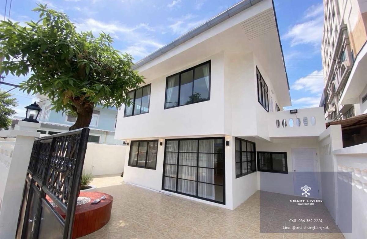 บ้านเดี่ยวให้เช่า สุทธิสาร-ห้วยขวาง ใกล้ MRT สุทธิสาร 5 ห้องนอน จอดรถ 4 คัน ทำเลใกล้รัชดา CBD