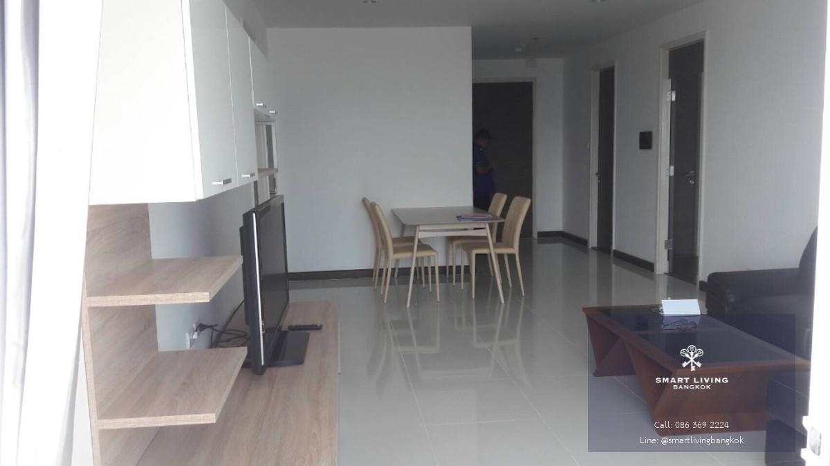 คอนโดทำเล ย่านพระราม3 ใกล้ BTS ช่องนนทรี  ห้องอยู่ชั้นสูง วิวสวย ตำแหน่งห้องดี ติดกับเพนต์เฮาส์ ซึ่งเป็นตำแหน่งวิวดีที่สุดอันดับต้น ๆ ของอาคาร ให้ความเป็นส่วนตัวสูง