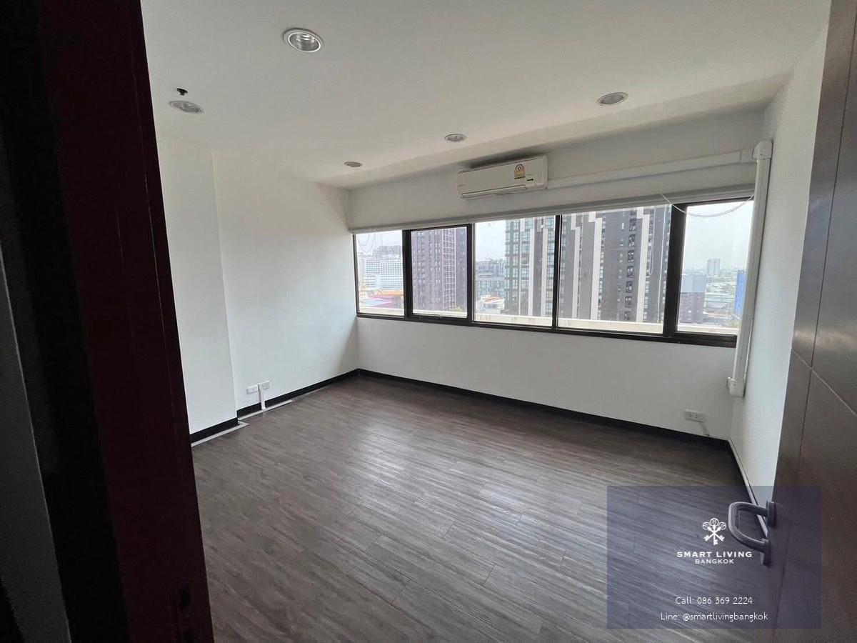 ให้เช่า  Office แถว Sukhumvit  ใกล้ BTS Ekamai พร้อมว่างให้เช่าเริ่ม1 เม.ย. 2569