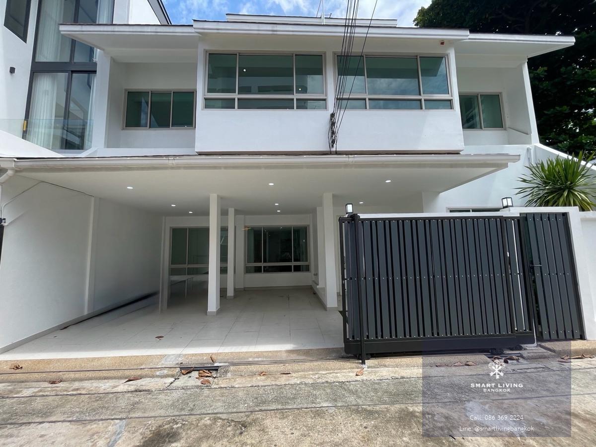 ขายทาวน์โฮม สุขุมวิท ใกล้ NIST ระยะเดินถึง 4 ห้องนอน 440 ตร.ม ใกล้ BTS อโศก ทำเล CBD