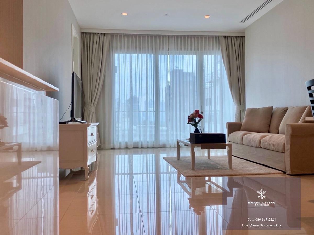 คอนโดหรู 2 ห้องนอน ใกล้สวนลุมพินี ขนาดใหญ่ 108 ตร.ม. ทำเลราชดำริ เหมาะอยู่อาศัยและลงทุน