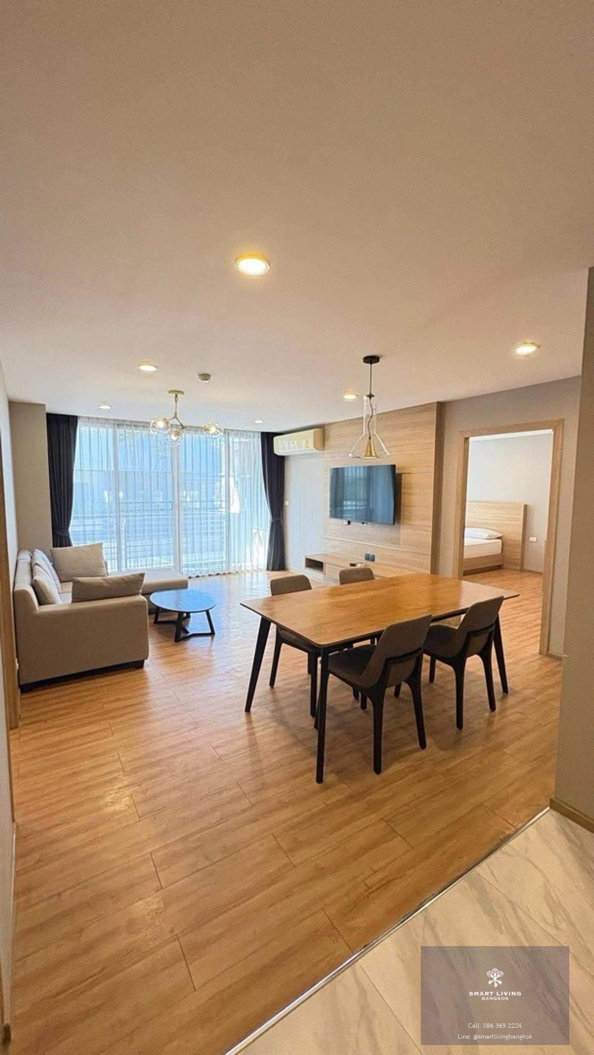 📢👇ใช้ชีวิตอย่างสบายใจกับสัตว์เลี้ยงของคุณในย่านที่เป็นที่ต้องการมากที่สุดแห่งหนึ่งของกรุงเทพ รายล้อมไปด้วยจุดหมายปลายทางด้านไลฟ์สไตล์ที่หลากหลาย