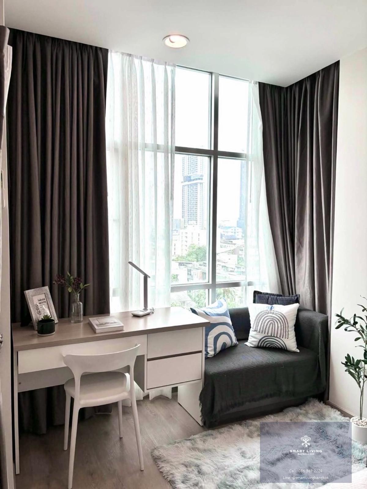 📢👇  ห้องสวย ไม่เคยปล่อยเช่าใจกลางสาทร พร้อมดีไซน์โมเดิร์น ฟังก์ชันใช้สอยลงตัว ตั้งอยู่ในทำเลที่เป็นที่ต้องการมากที่สุดของสาทร เหมาะทั้งสำหรับอยู่อาศัยในเมืองหรือการลงทุน เพราะมีความต้องการเช่าสูง