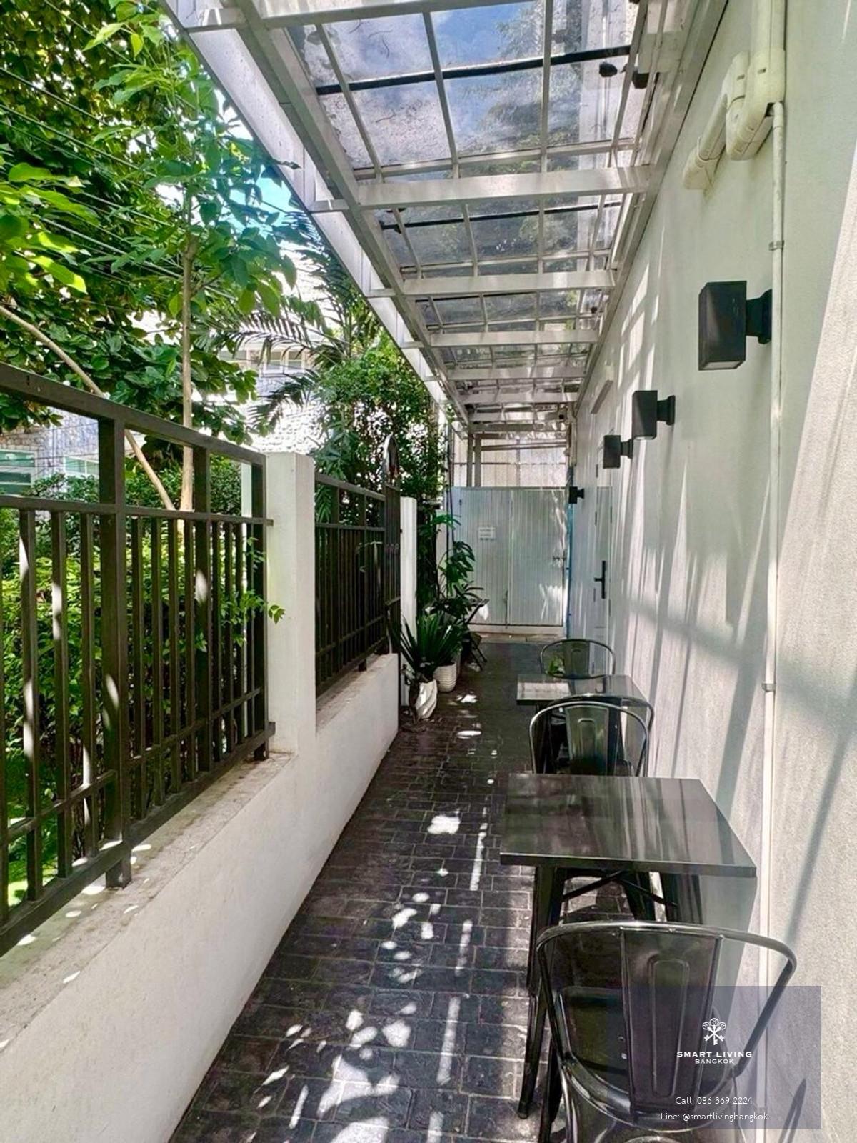 ให้เช่าทาวน์โฮม ลาดพร้าว 71 เหมาะทำคลินิก ใกล้ MRT ลาดพร้าว 71 และทางด่วนประดิษฐ์มนูธรรม