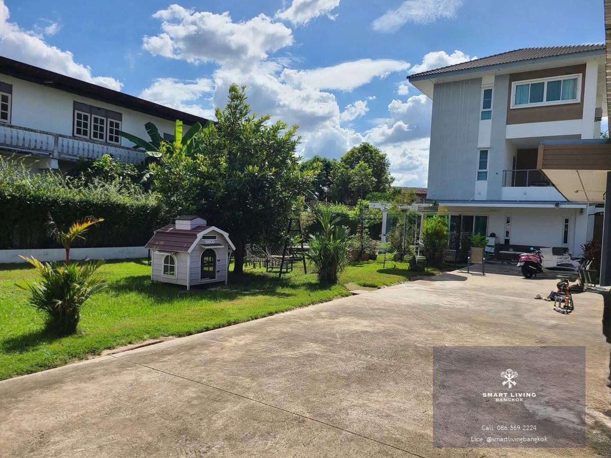 ขายบ้านเดี่ยว 3 ชั้น ที่ดิน 200 ตารางวา ซอยโยธินพัฒนา เลียบด่วนเอกมัย–รามอินทรา ใกล้ Central EastVille และ CDC พื้นที่ใช้สอย 450 ตร.ม เดินทางสะดวกใกล้ทางด่วน