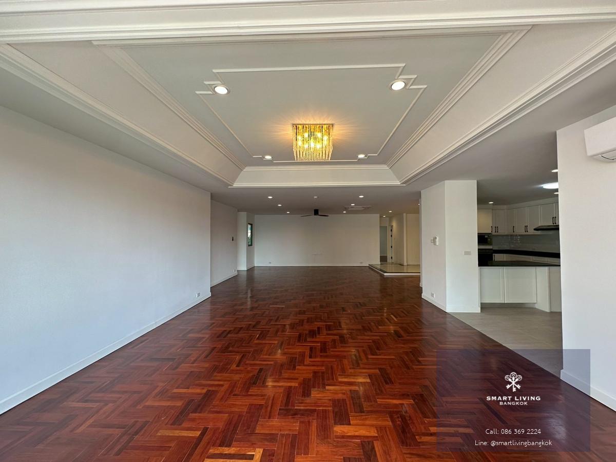 📢ให้เช่าคอนโดย่านพร้อมพงษ์รีโนเวทใหม่ พื้นที่กว้าง  ระเบียงใหญ่ มุมมองโล่งไม่มีตึกบัง อยู่ใจกลาง Emdistrict,  ใกล้BTS พร้อมพงษ์