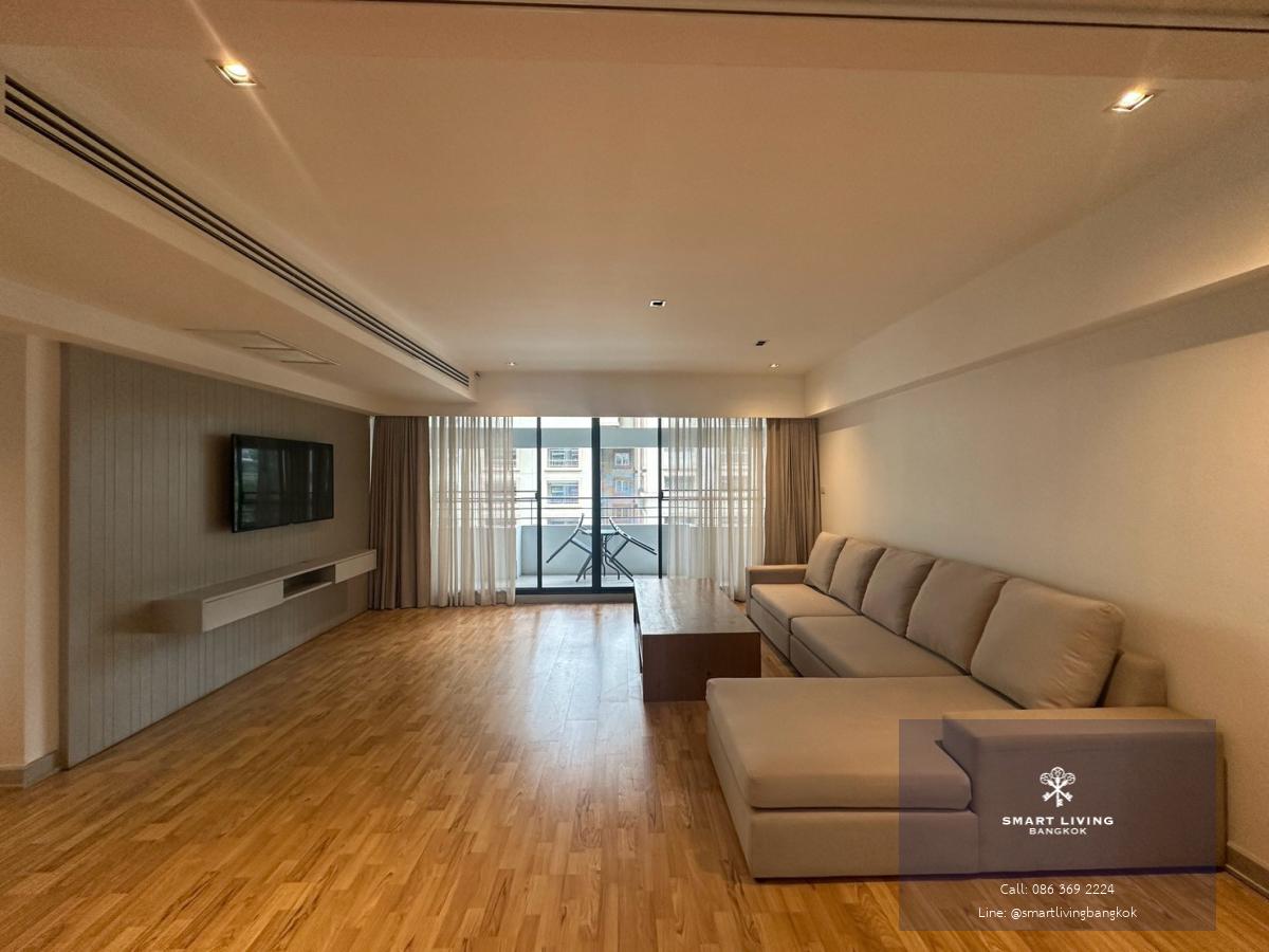 🔥 คอนโดหรู 3 ห้องนอน 240 ตร.ม. พร้อมเฟอร์ครบ เดินทางสะดวก ใกล้ BTS อโศก/พร้อมพงษ์