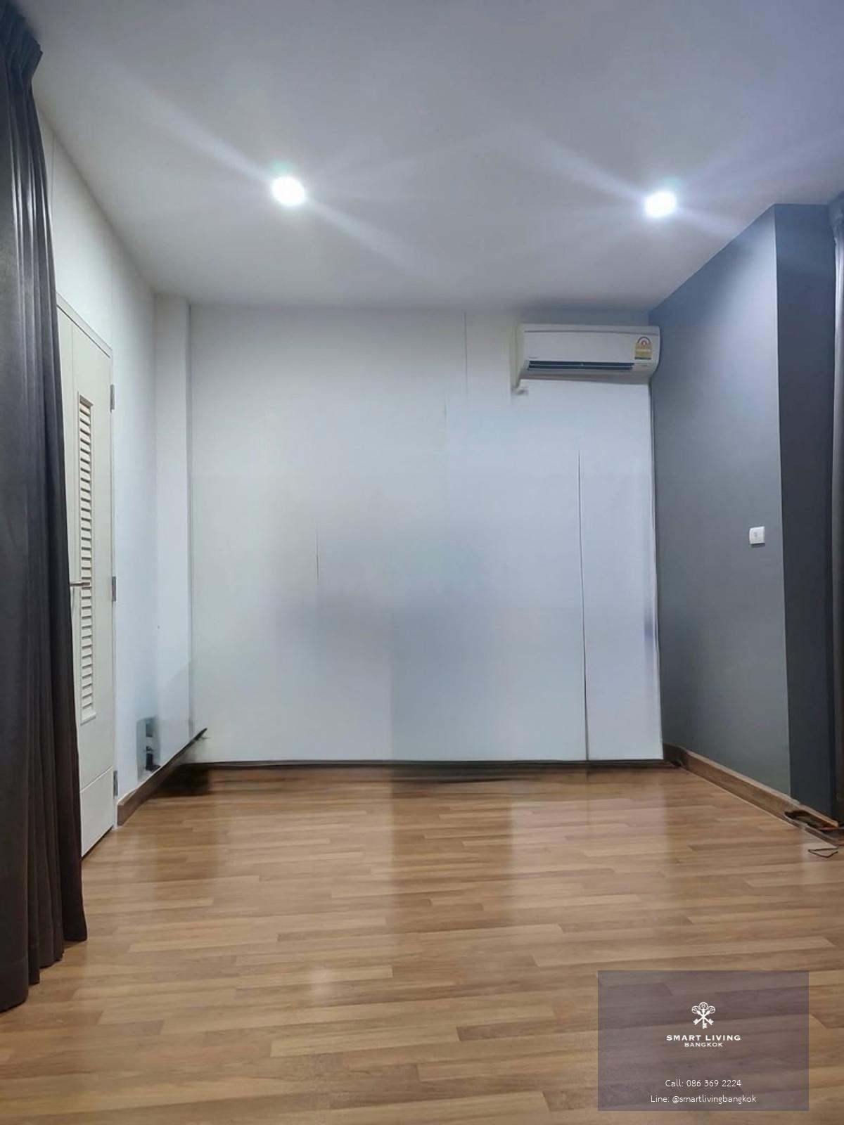 ขายทาวน์โฮม ใกล้ MRT ลาดพร้าว 200 ม. ลุมพินี ทาวน์ เรสซิเดนซ์ ลาดพร้าว 21 เหมาะอยู่อาศัยหรือทำออฟฟิศ