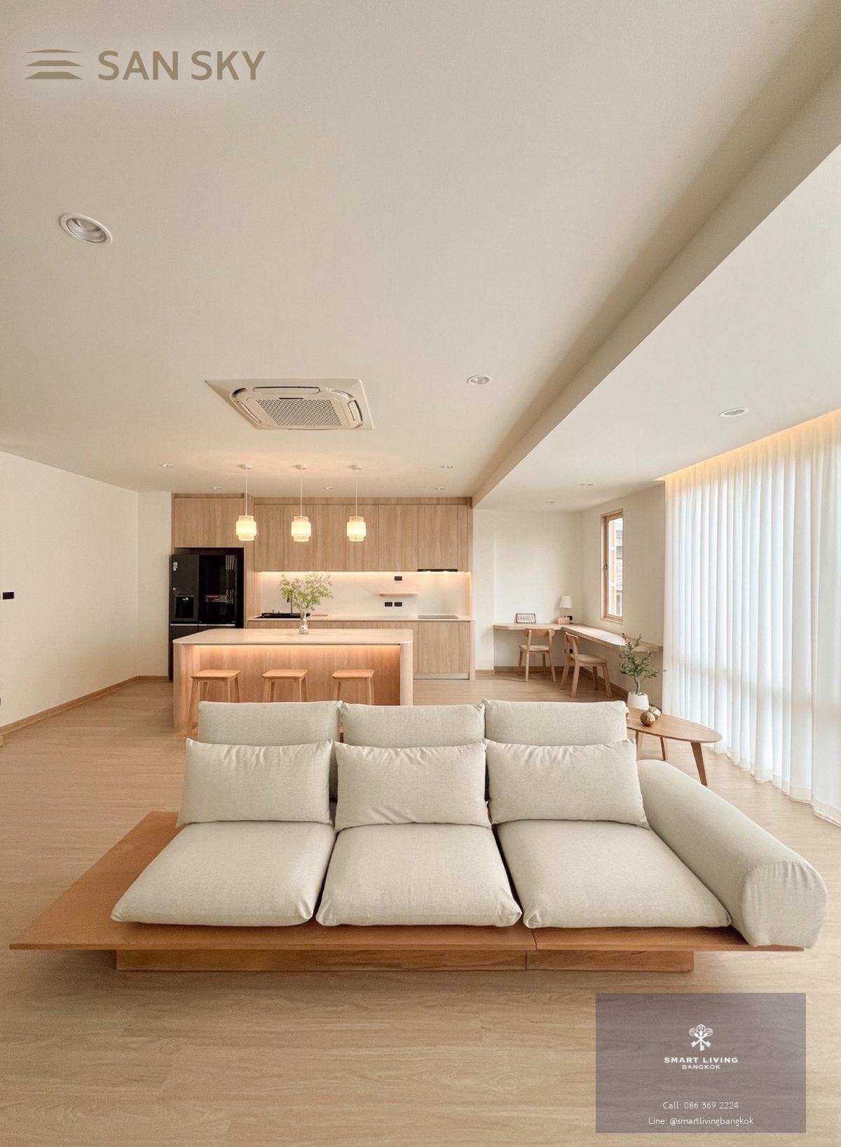 ขายบ้านเดี่ยวสไตล์มินิมอล ย่านประดิพัทธ์ 4ห้องนอน ขนาด 297 ตรม. พร้อมเฟอร์นิเจอร์มินิมอล ใกล้ทางด่วน, BTS อารีย์