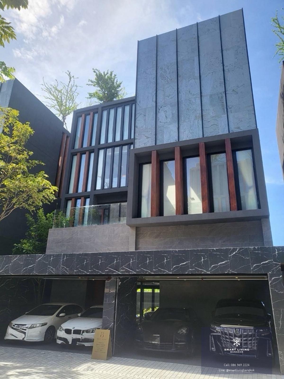 บ้านหรูอัลตร้าศรีนครินทร์พร้อมสระว่ายน้ำส่วนตัวและลิฟต์ ใกล้พาราไดซ์พาร์คและโรงเรียนนานาชาติเบิร์กลีย์