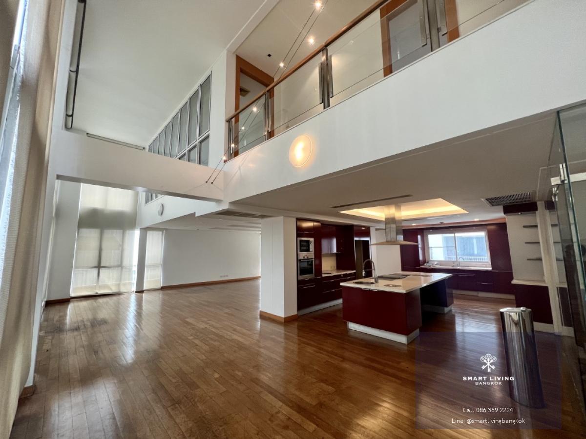 📢👇 Luxury 5-storeys , 2 combine house  for sale , with in-house lift, layout functional , 2 double volume living room1 hometheatre, 1 work-out room with jacuzzi